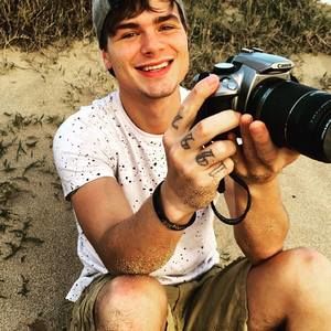 Meet your Posher, Benjamin